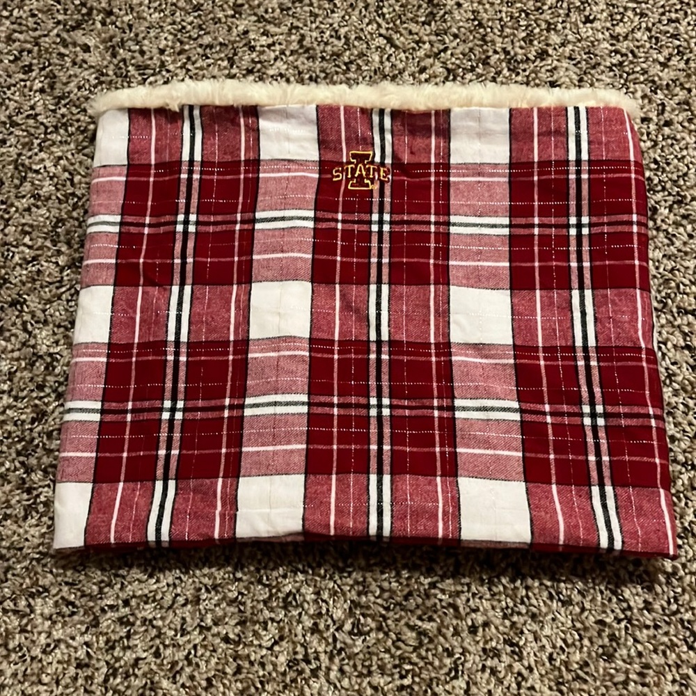 Womens Iowa State neck warmer